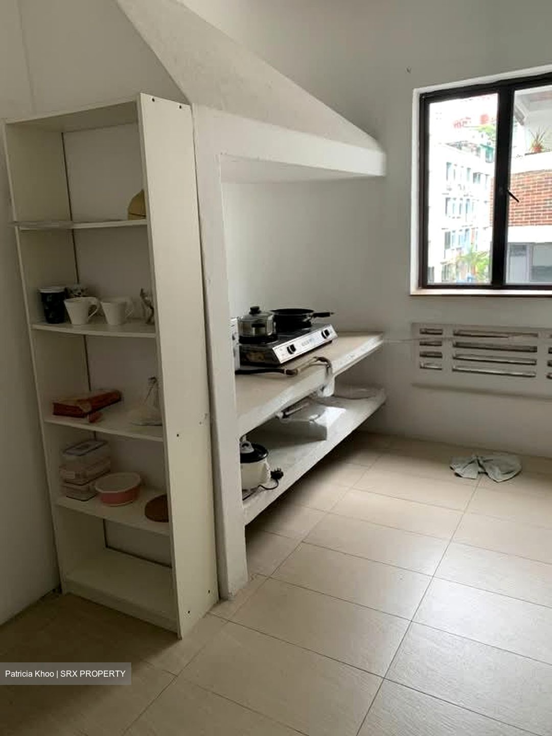 Blk 79 Tiong Bahru Estate (Bukit Merah), HDB 2 Rooms #584377211